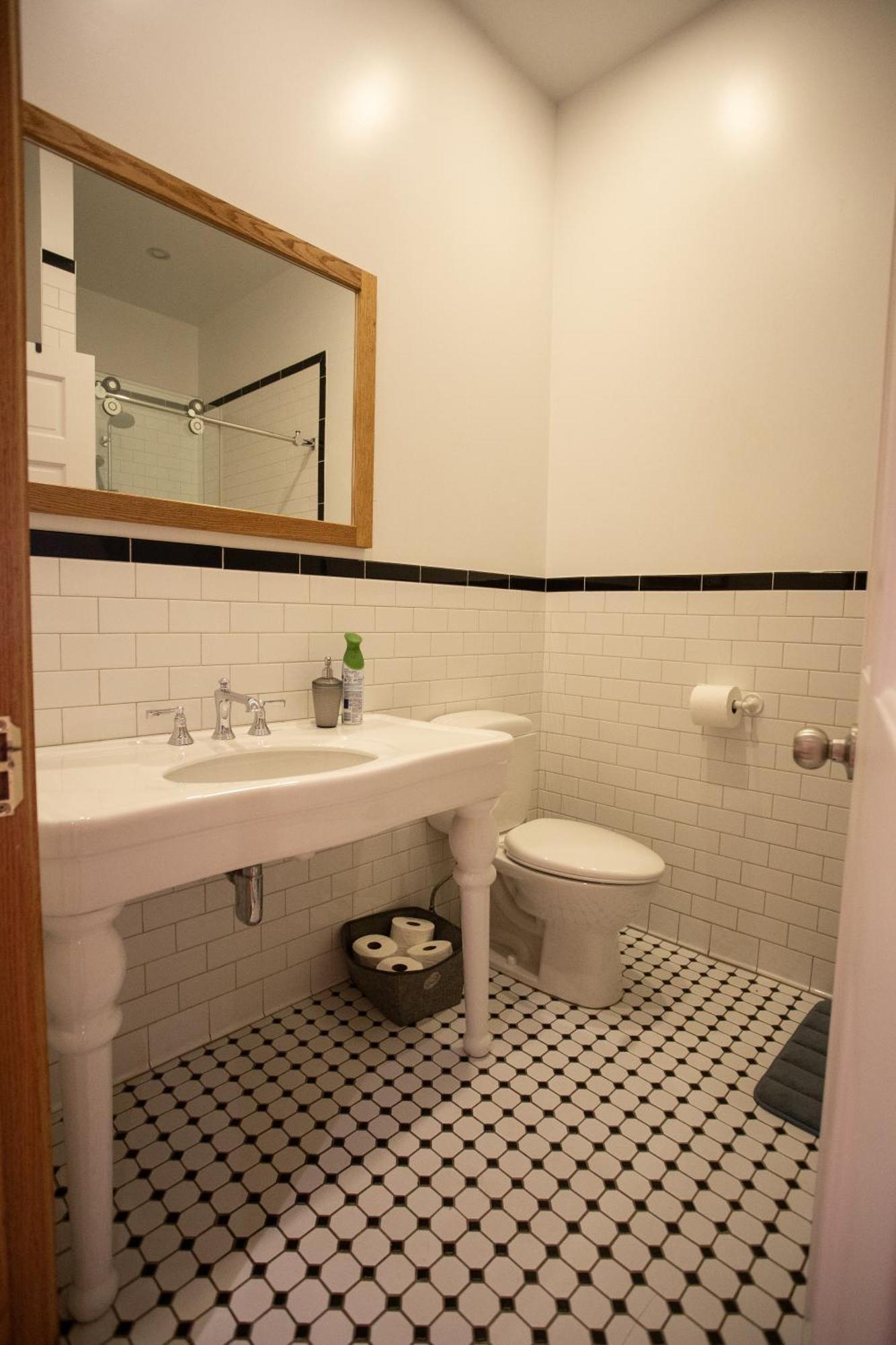Spacious Downtown Montreal Apartment, 4Br-2Ba,Free Wifi Exteriér fotografie